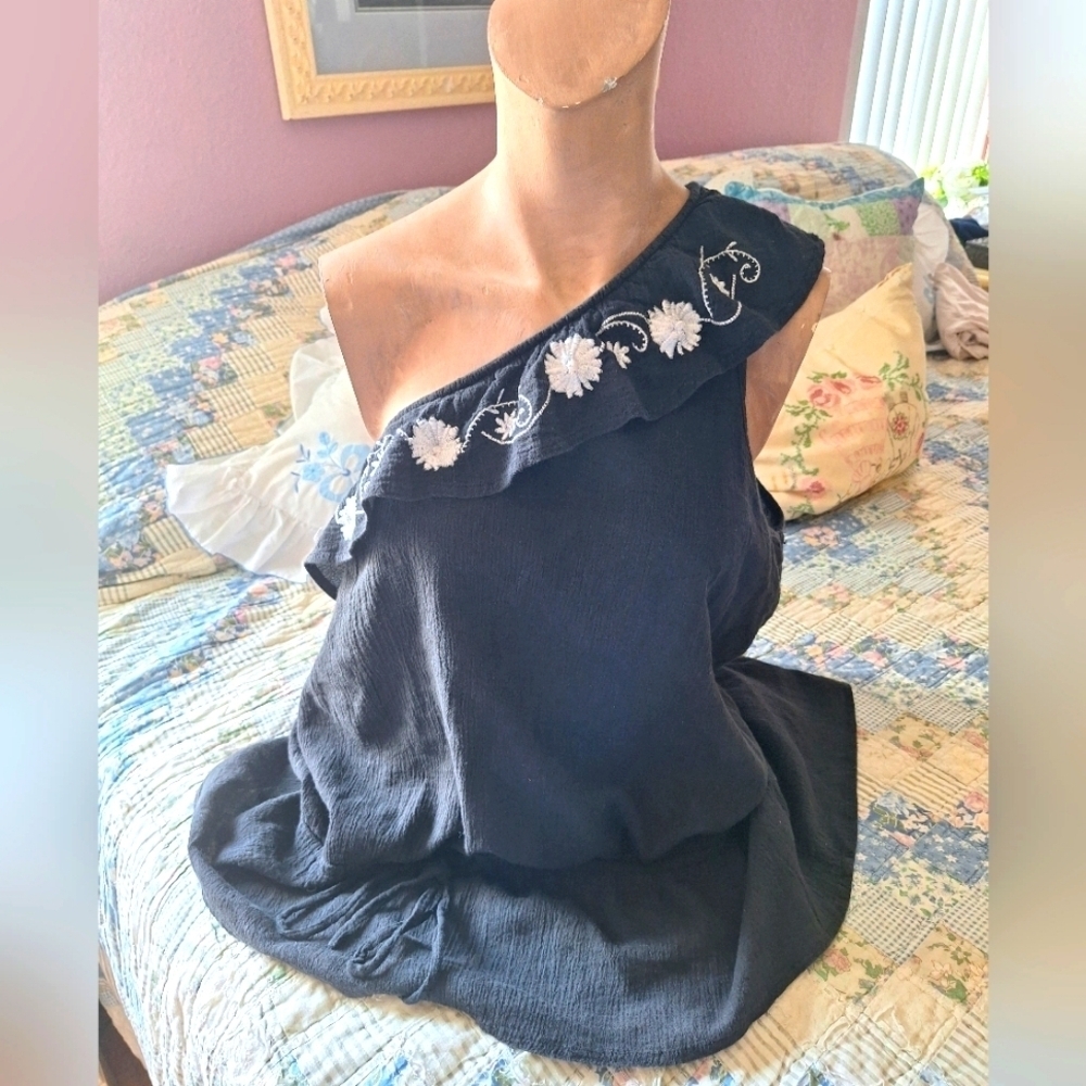 Cato one shoulder gauze top